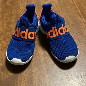 Boys Adidas size 11 Lite Racer